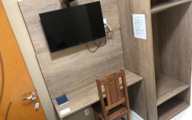 Hotel E Restaurante Cerrado