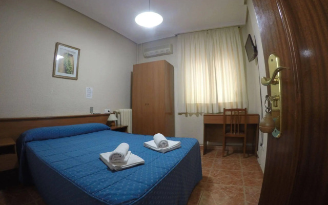 Hostal El Pilar