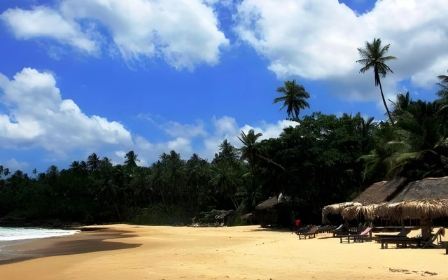Palm Paradise Cabanas & Villas Beach Resort Tangalle