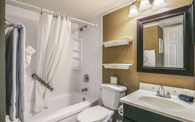 Casa Del Mar 289 by RedAwning