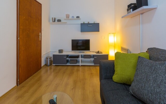 Apartment MLADEN