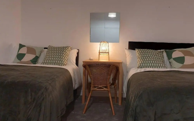 Impeccable 1 Bedroom Flat in Central London