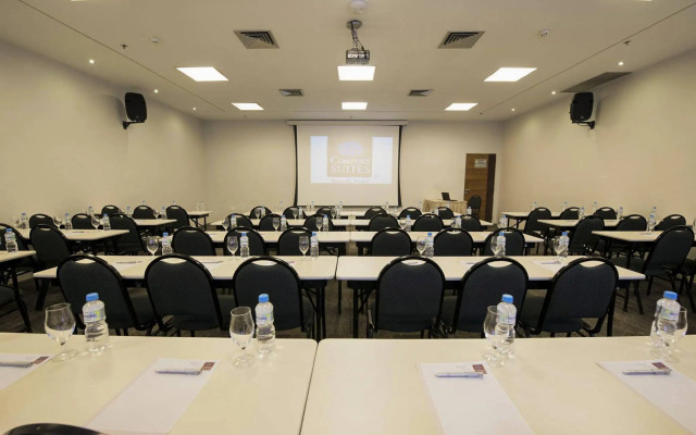 Comfort Suites Macae