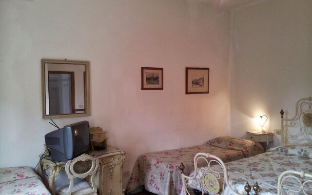 Villa "I Cipressi"