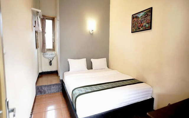 Saung Balibu Hotel