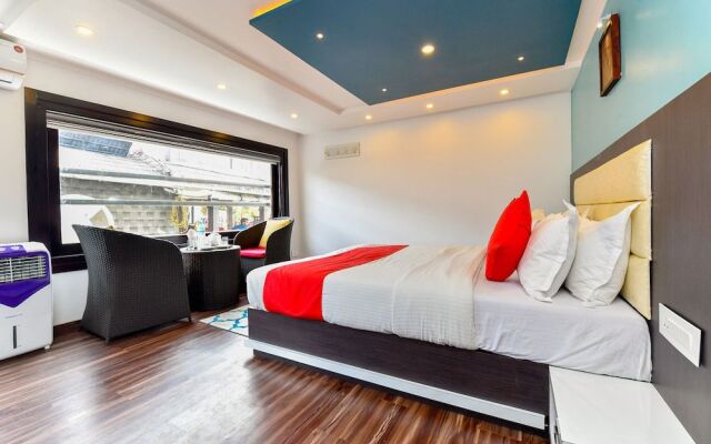 Oyo 24725 Houseboat Royal River 4bhk