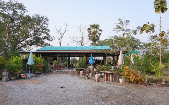 Ruenkhawhom Residence