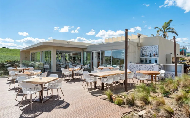 Scenic Apartment in Alcazaba Lagoon Ref M55