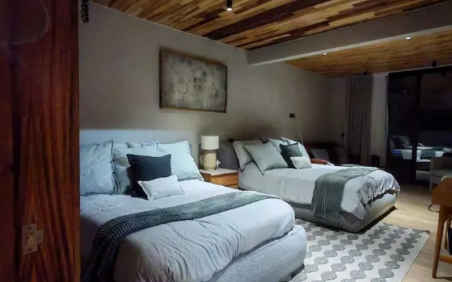 Serenzzo Hotel & Cuisine