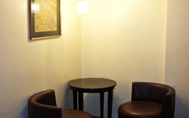 Sequoia Inn