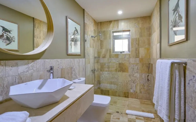 Beach Condo w Sea View B-201 Costa Atlantica