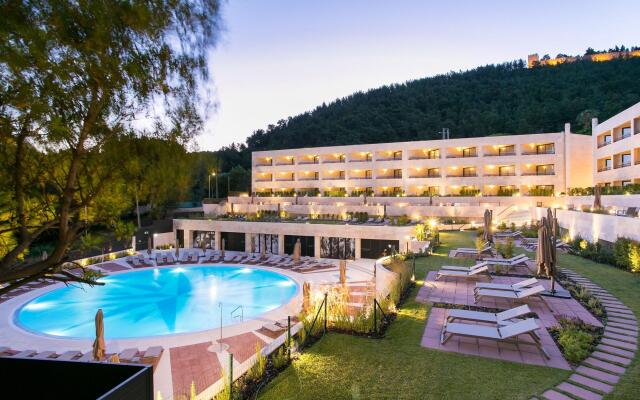 Four Points by Sheraton Sesimbra