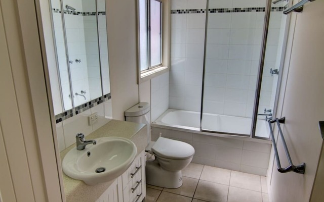 Henny's of Merimbula