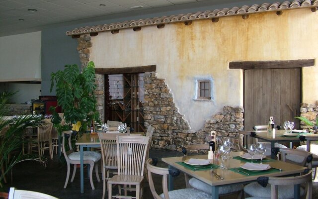 Puerta de la Serrania