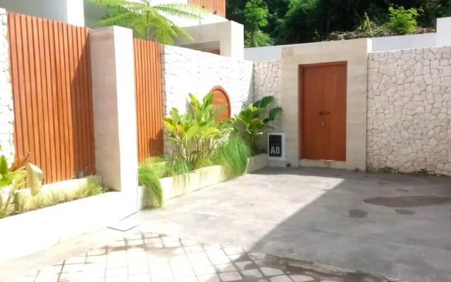 Villa Nak Anak Sanur - Luxury 2 BR Villa