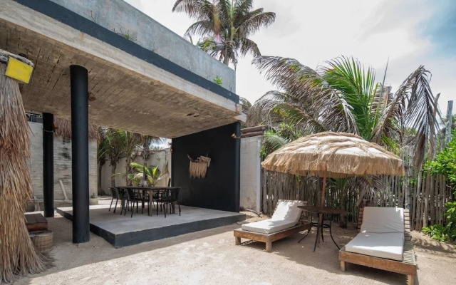 Tropicalito Villa on the Beach