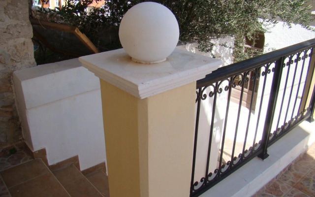 Halki Houses