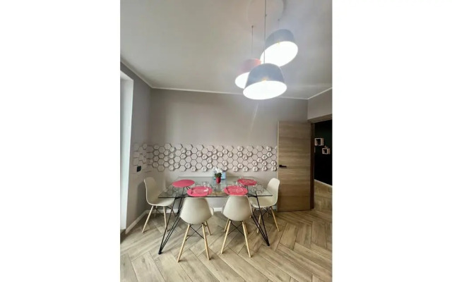 Like Home (Лайк Хоум) на улице Большая окружная 4