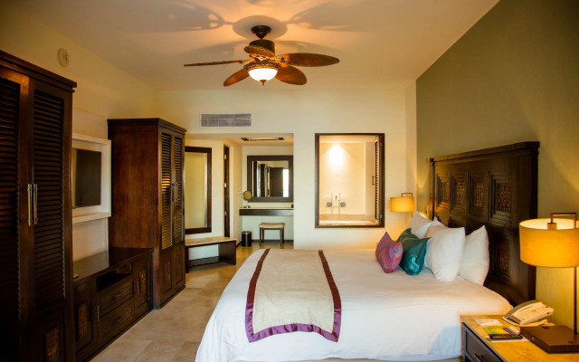 Casa Dorada Los Cabos Resort & Spa