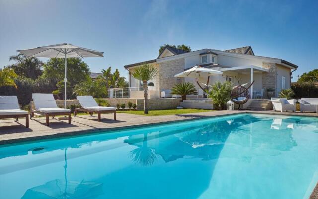 Villa Giame CaseSicule - Private Pool, Beach at 350m