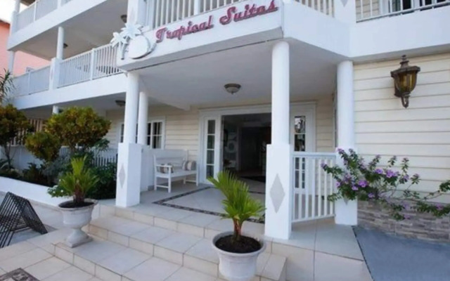 Tropical Suites Hotel