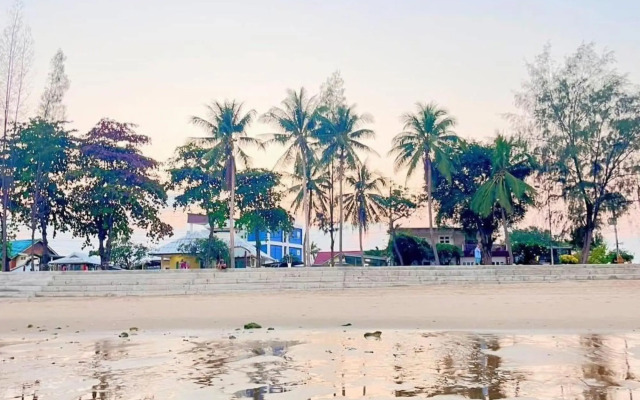 Pran Crescent