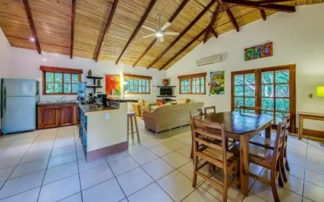 Mango Rosa Resort