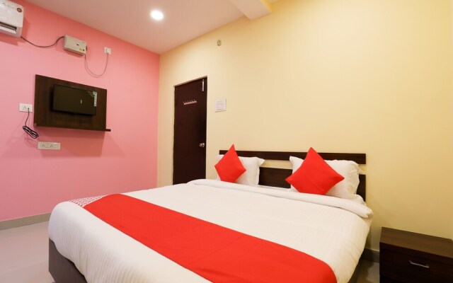 OYO 13569 Virat Residency