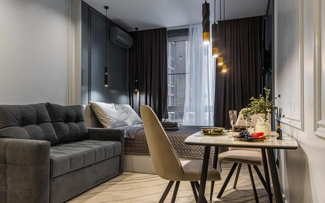 2ROOMS (2РУМС) на улице Максима Горького