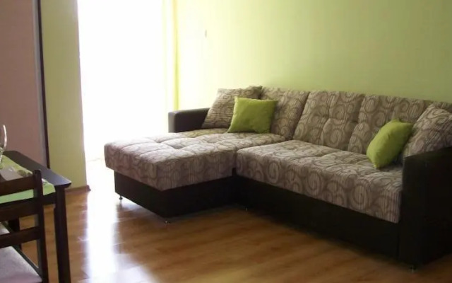 Violet Garden Apart Complex