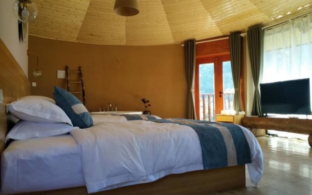Tianzhu Mountain and Sea Heart Inn
