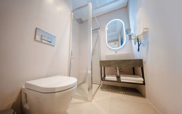 The Palm Bosphorus Hotel