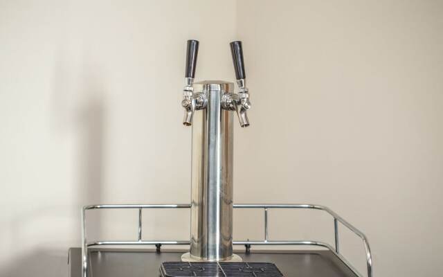 The Broadfoot Bungalow