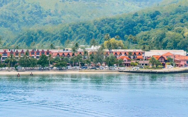 Seaview Patong Hotel