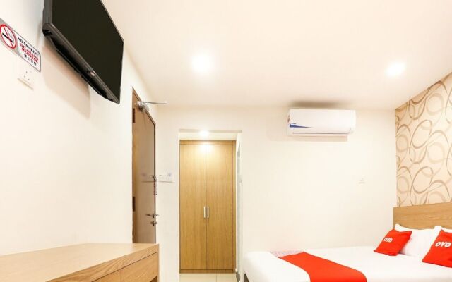 OYO 89696 D'yaya Hotel