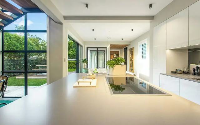 Timeless Executive Family Home - Spa