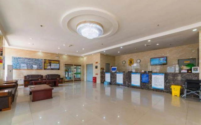 Super 8 Tangshan Bus Station