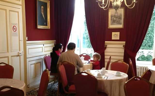 Hôtel Les Maréchaux