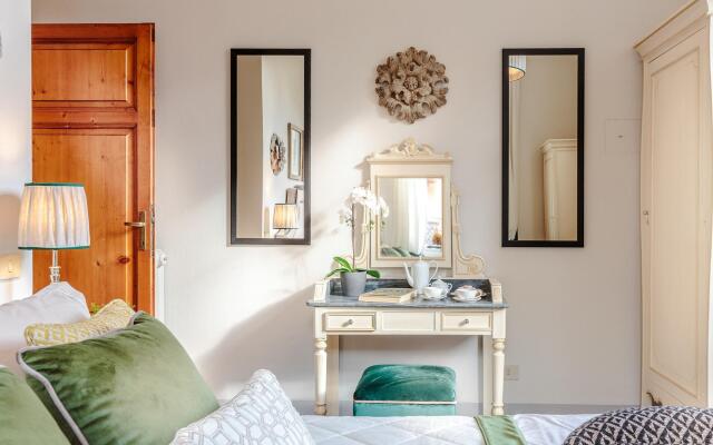 The Park View Apartment