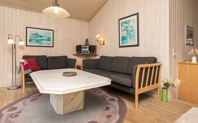 8 Person Holiday Home in Blokhus