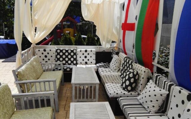 Sineva Del Sol Apartments