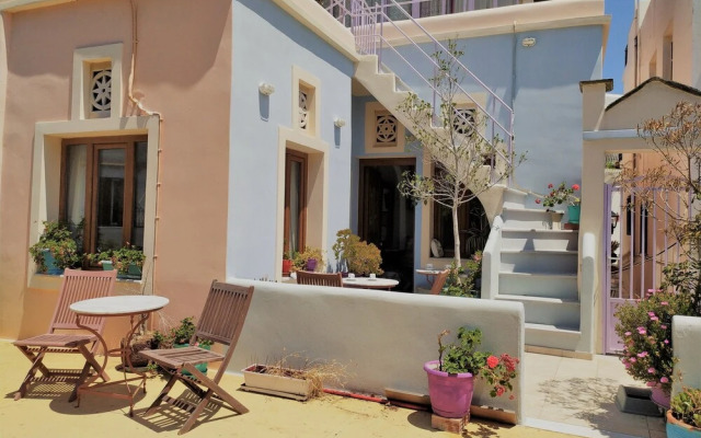 Pallada Rooms
