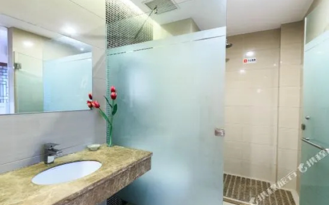 Yangjiang Fangyuan Business Hotel