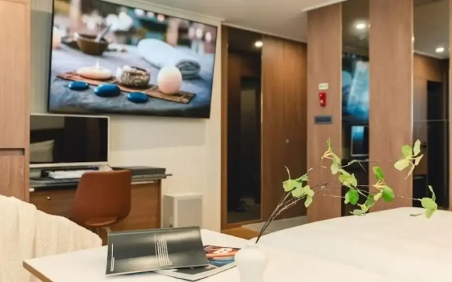 Cheonan Asan Rosy Hotel