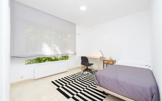 Los Castaños Design Apartments in Conde Orgaz Area