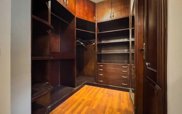 Xuru Stays I The Luxe Loft 2bdr Apt. @ Maadi