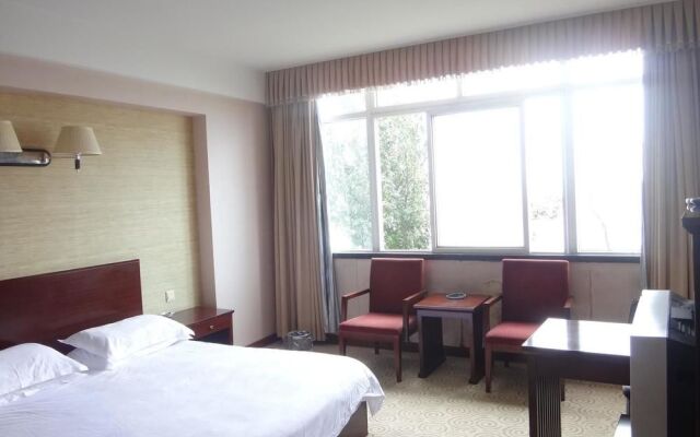 Suzhou Yongle Holiday Hotel