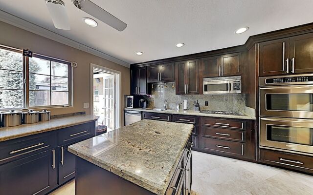 8131indi 2 Bedroom Home