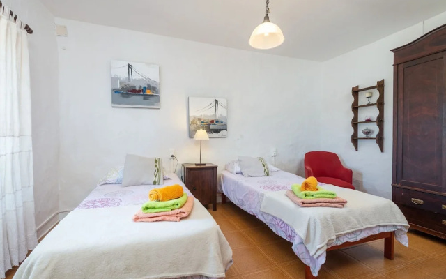 Can Sua in Mallorca With 4 Bedrooms and 2 Bathrooms