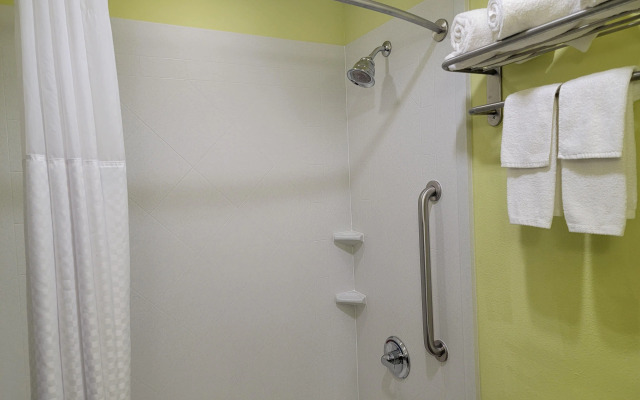 Holiday Inn Garland by IHG